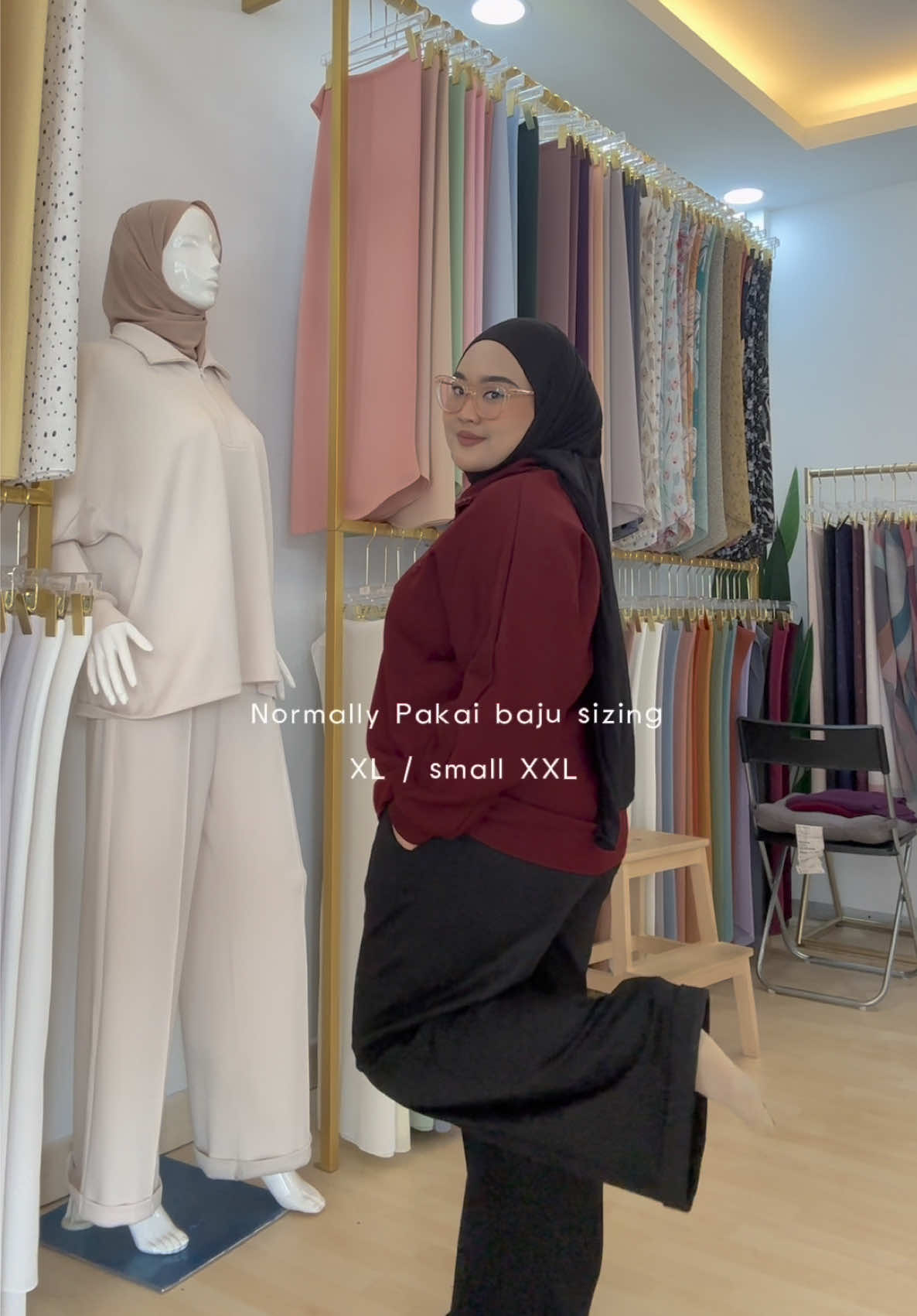 @ZEEZ SCARVES