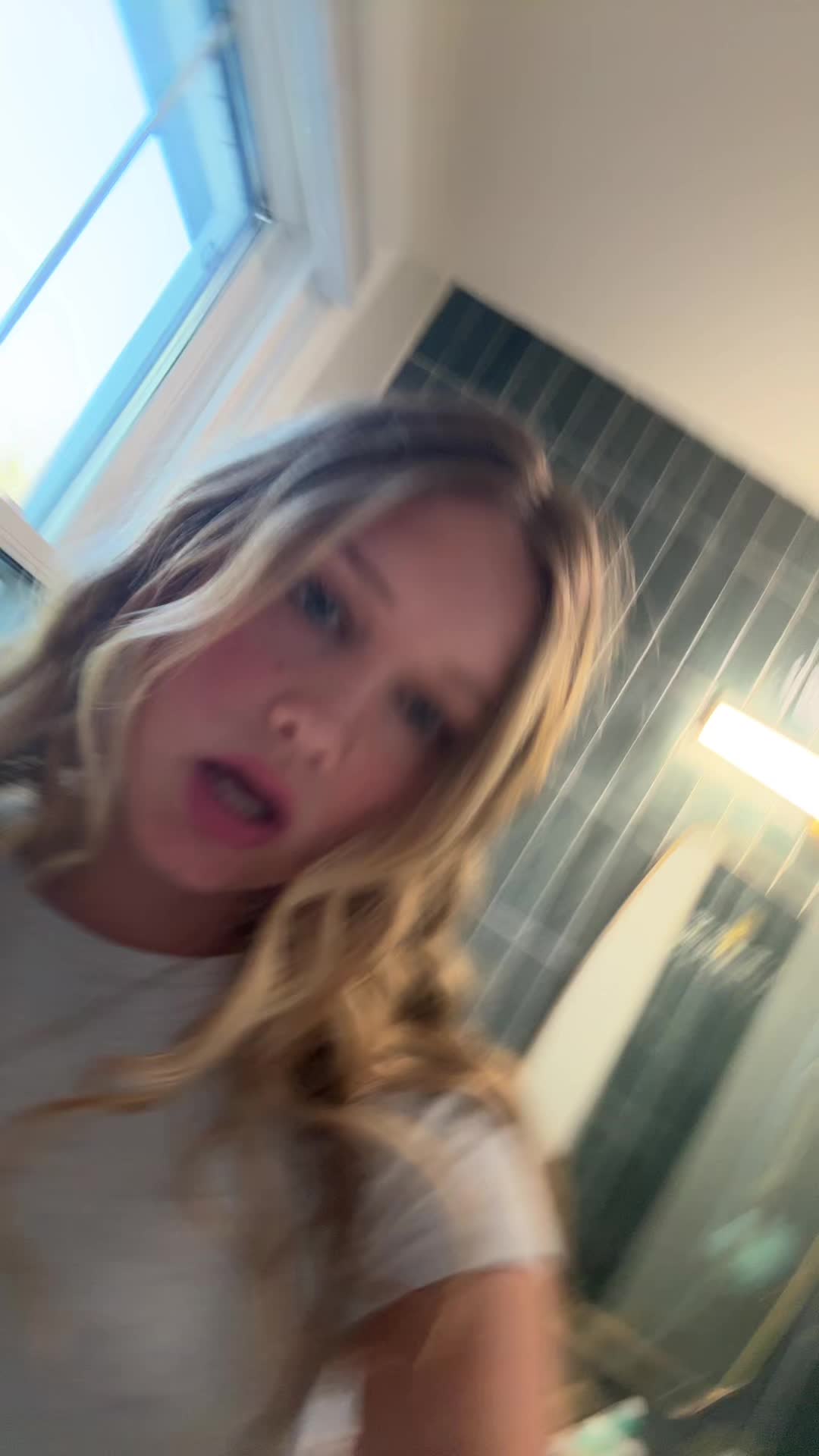 @naomi