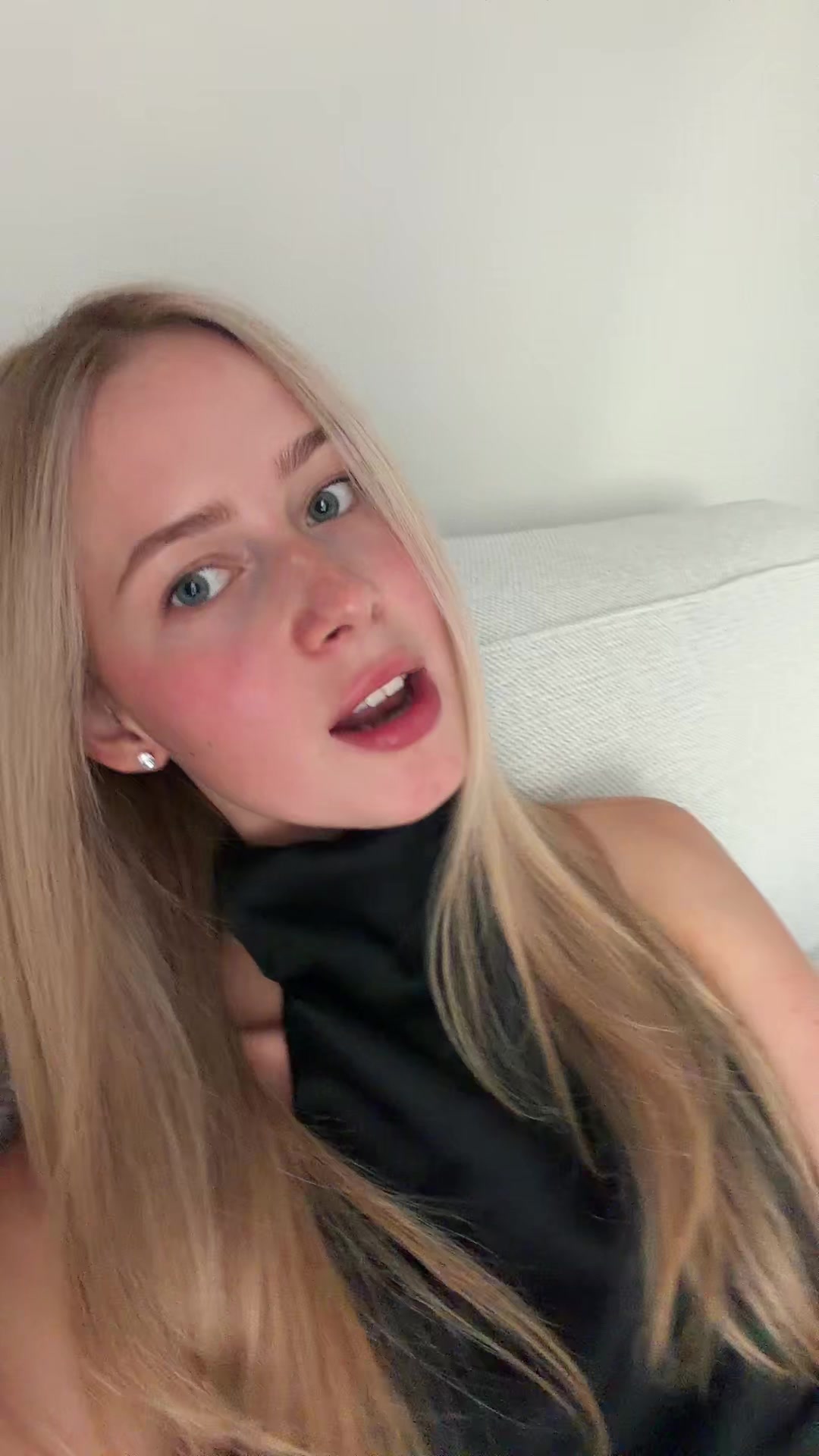 @isabrinaahhh