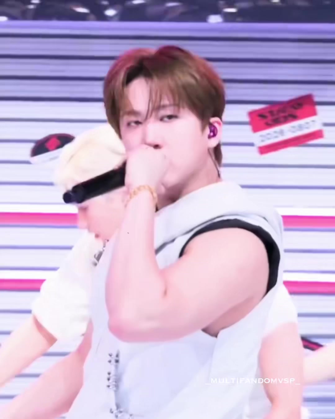 @๐ต๐๐๐๐๐ โฏ