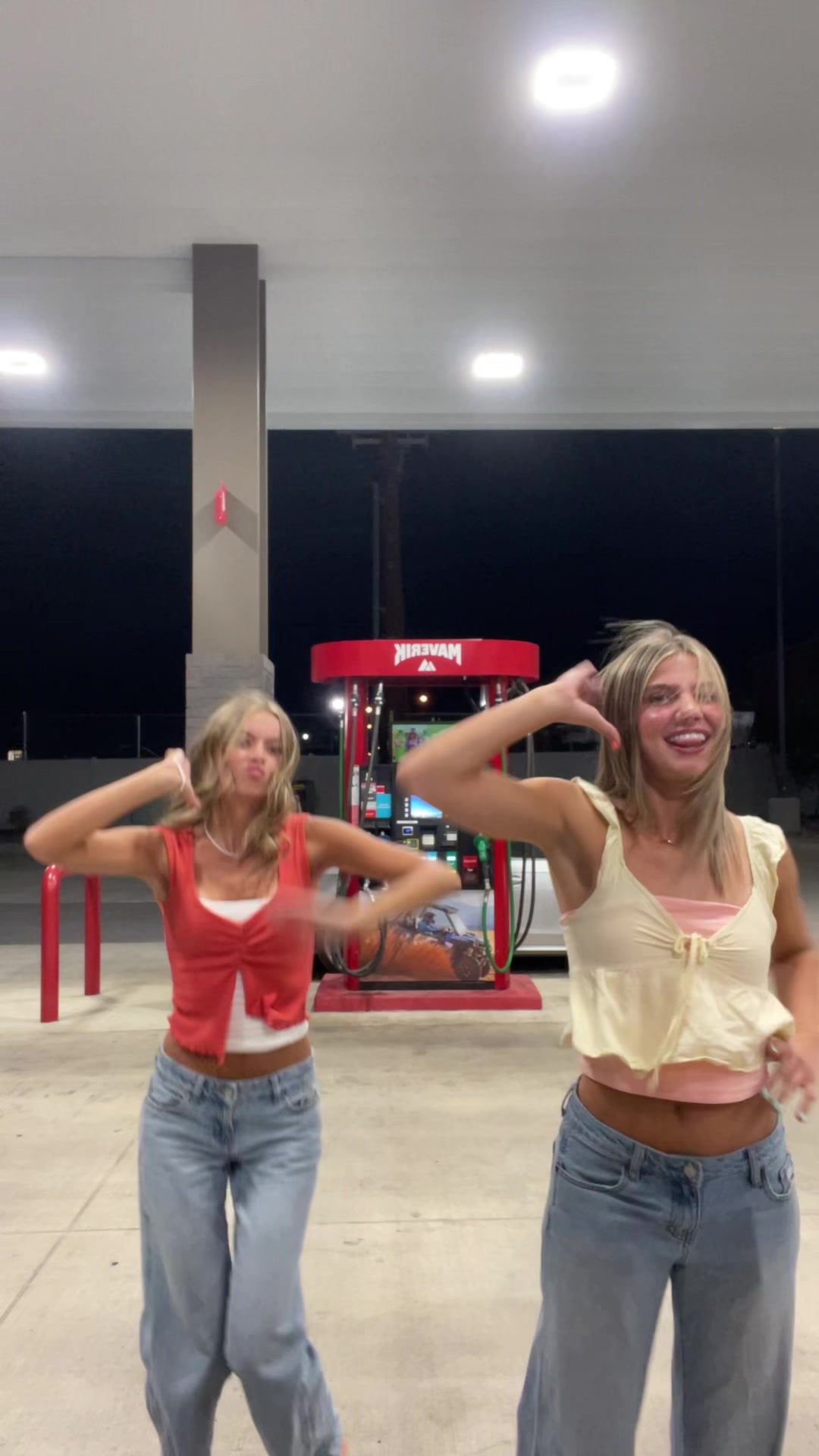 @ella danielle
