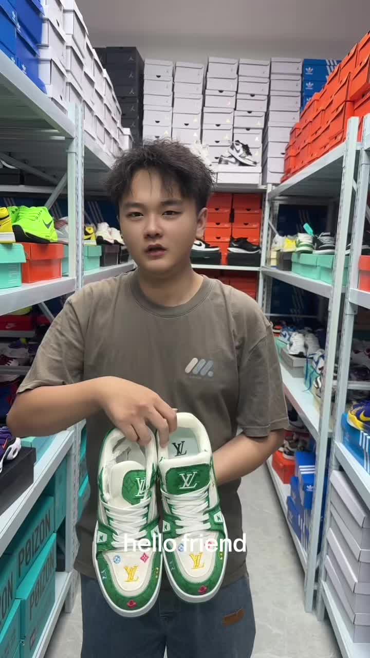 @Shoe wholesale