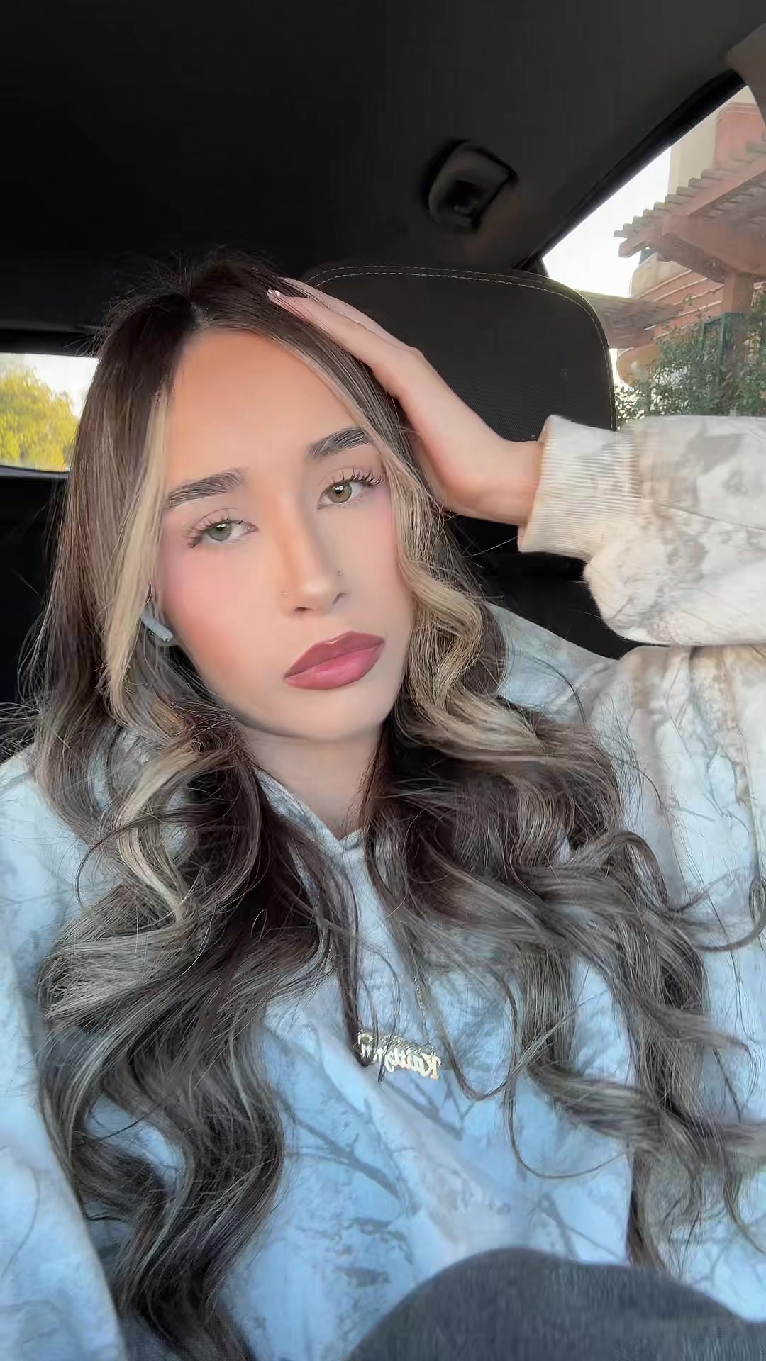 @kaitlynn ྀིྀི