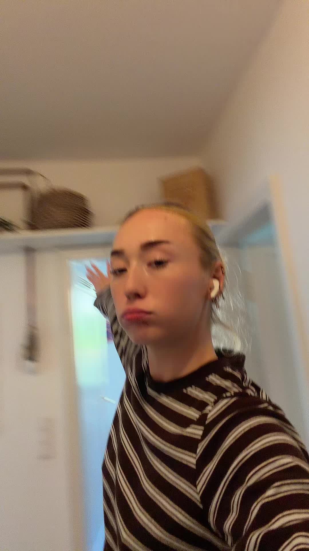 @leahfhl