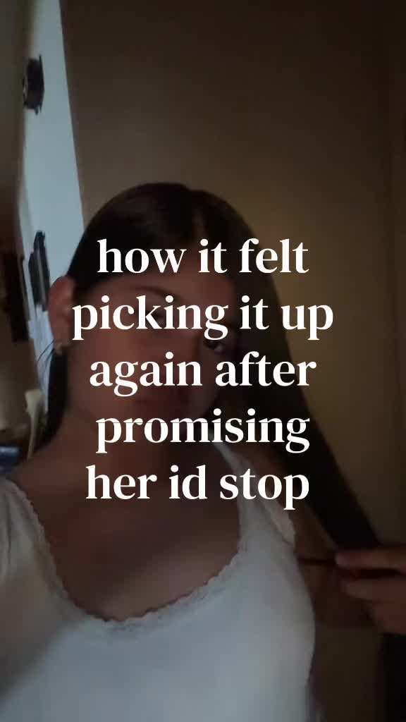 @???