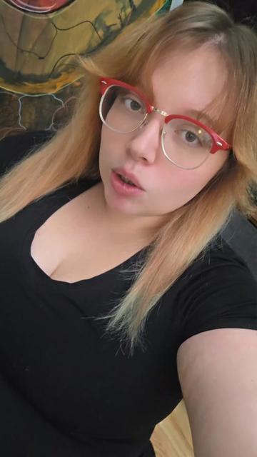 @mowmowlovin
