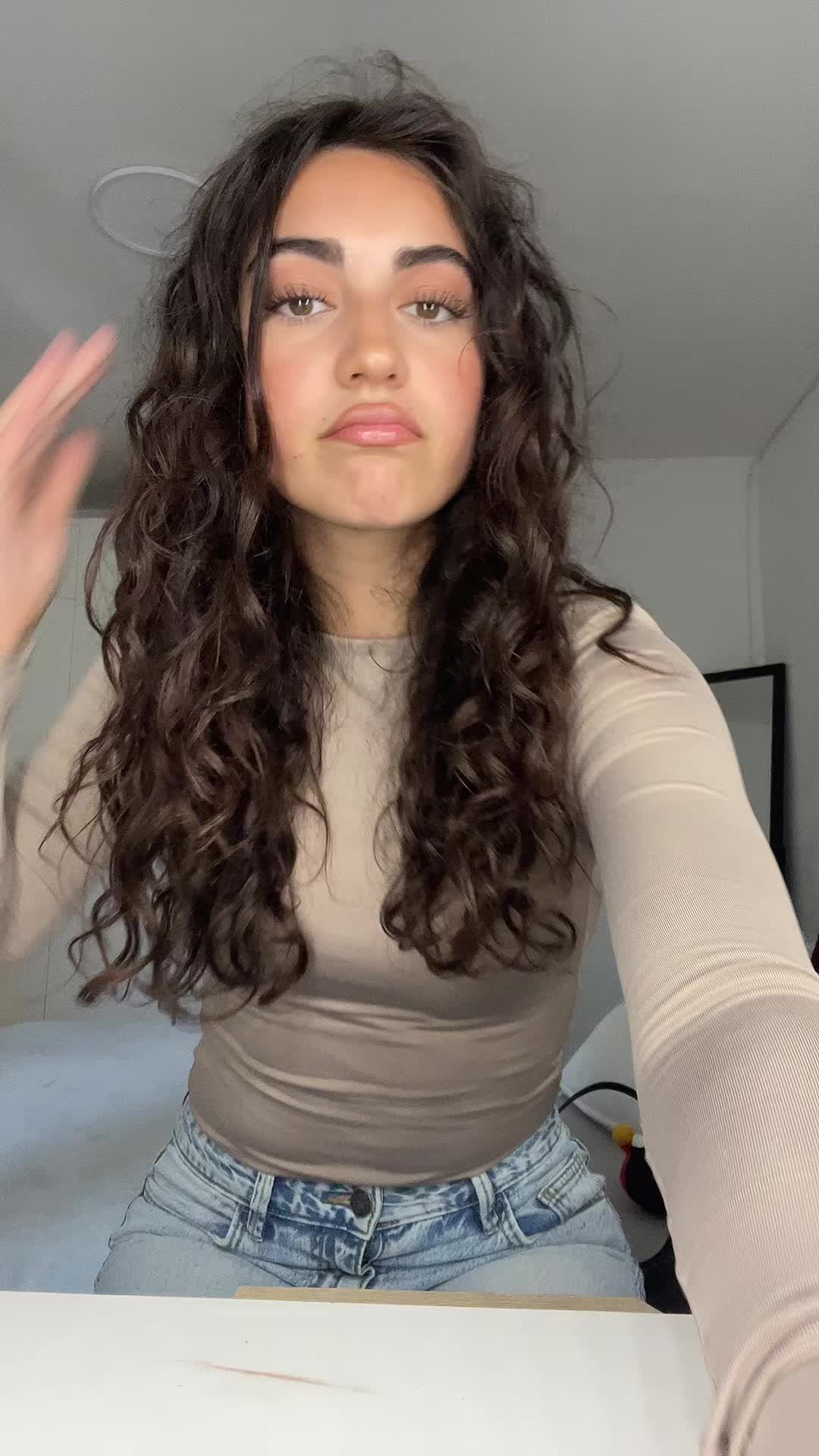 @𝐍