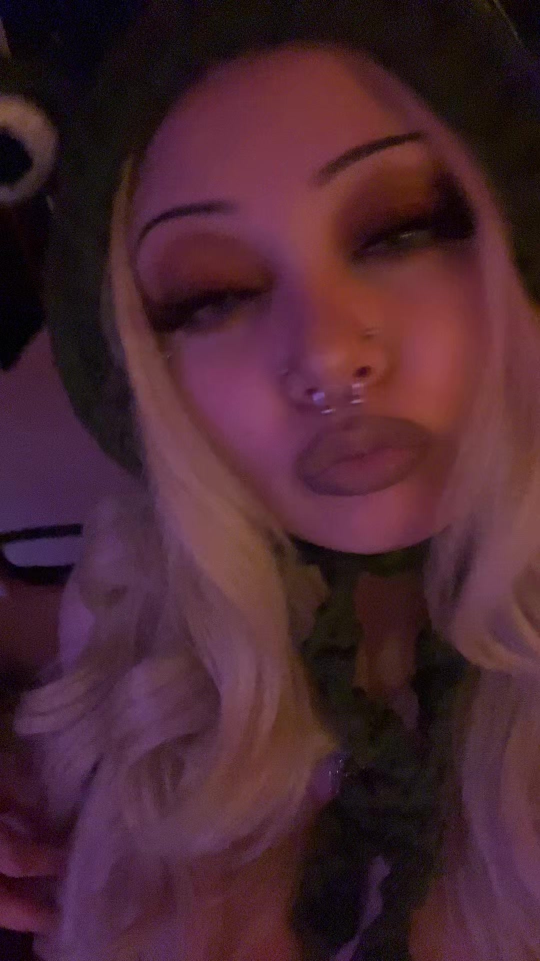 @feedingonyokai