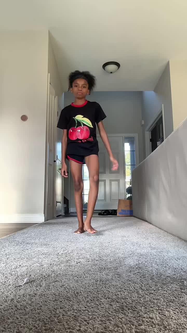 @ava123
