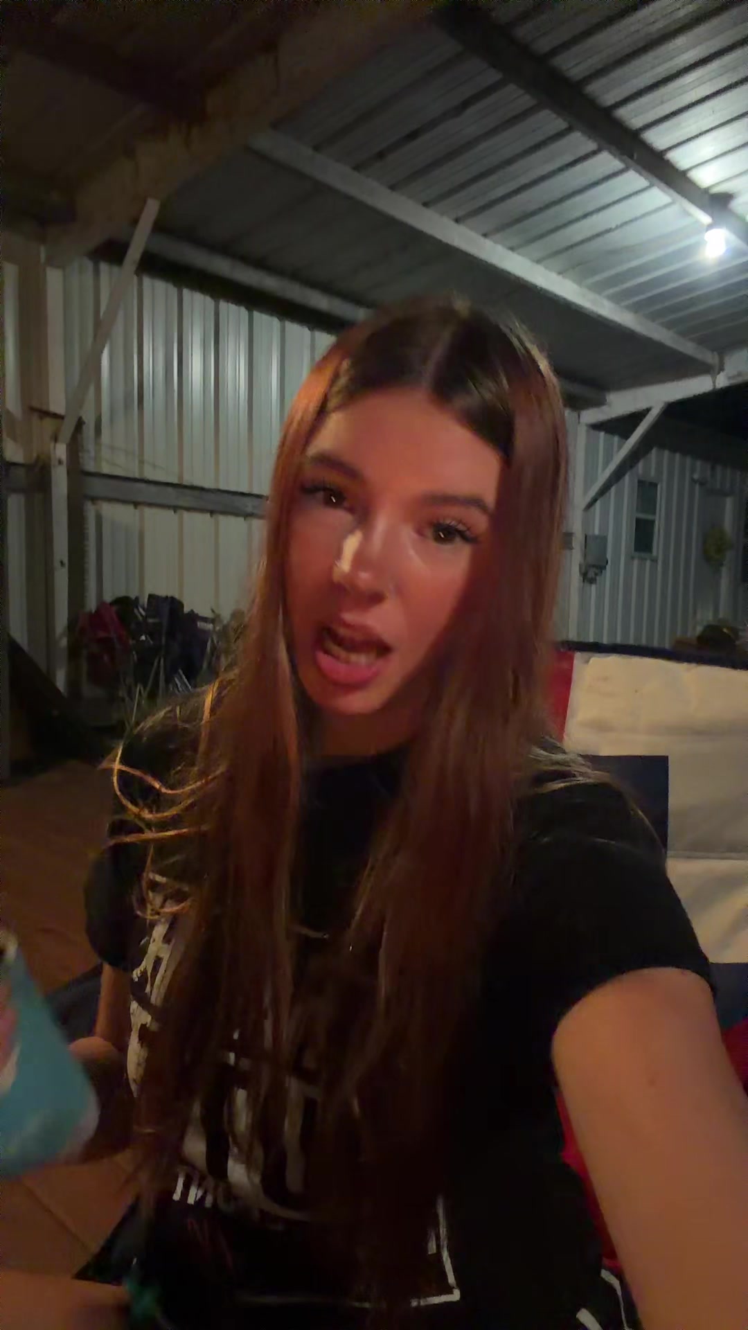 @Skyy_louann