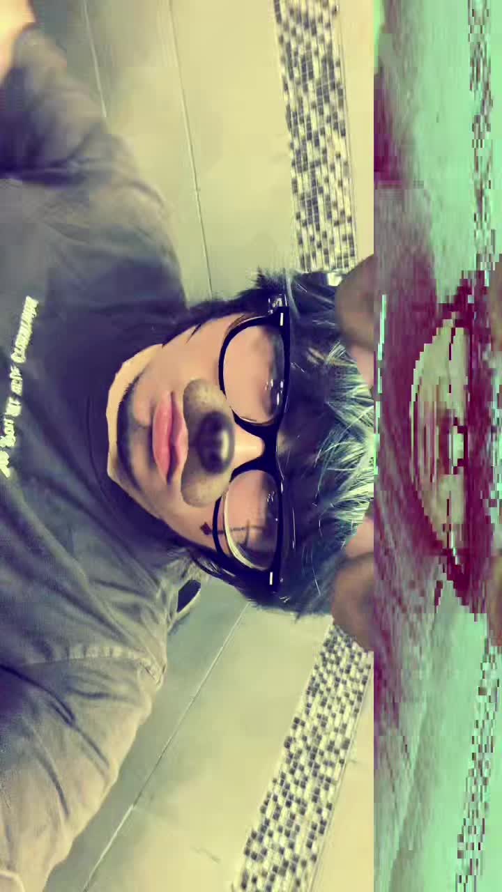 @p1nk_cyanide