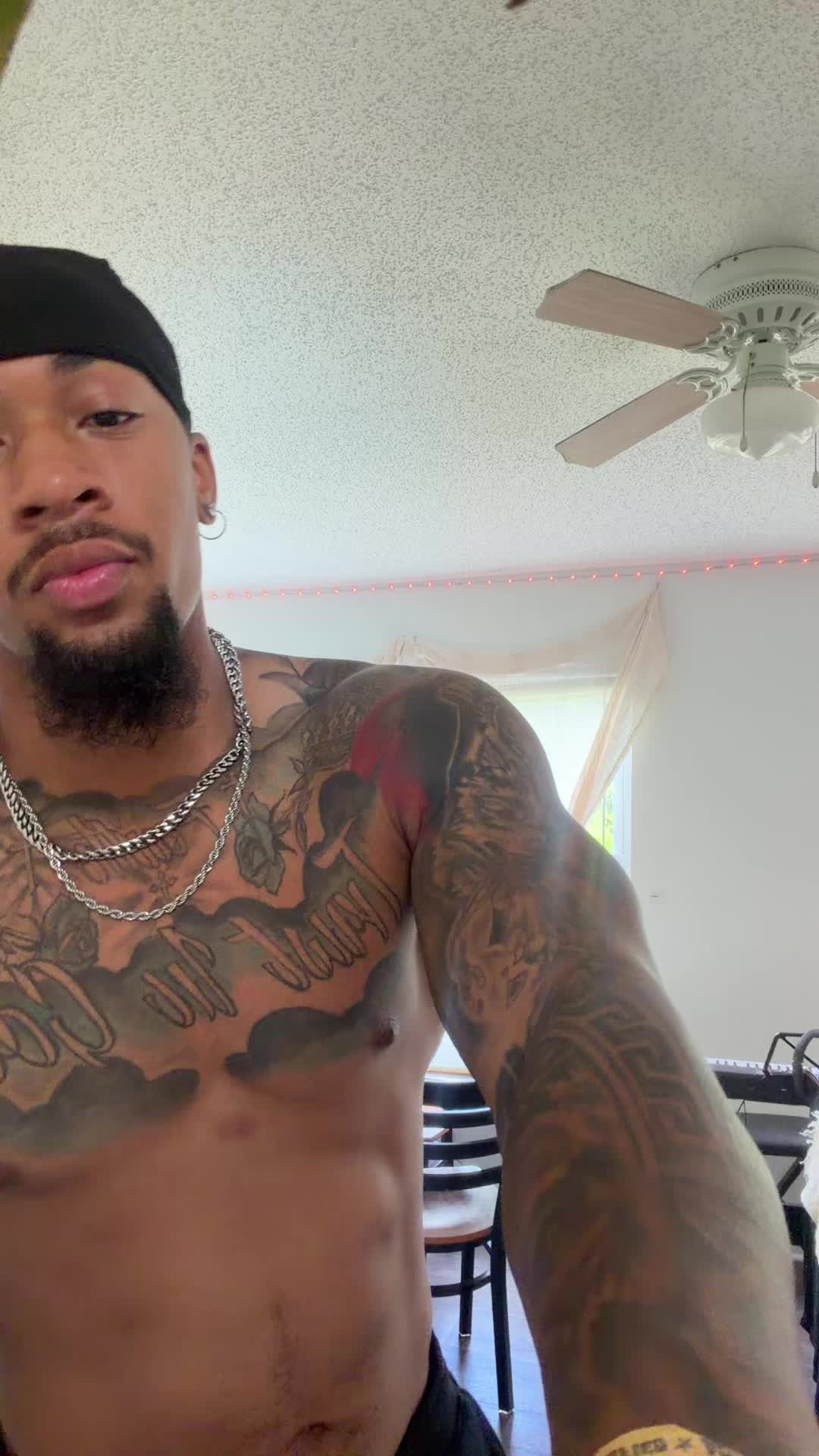 @tatted_jaee