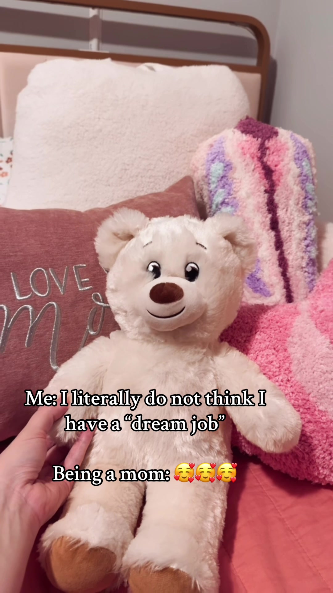 @Chloe
