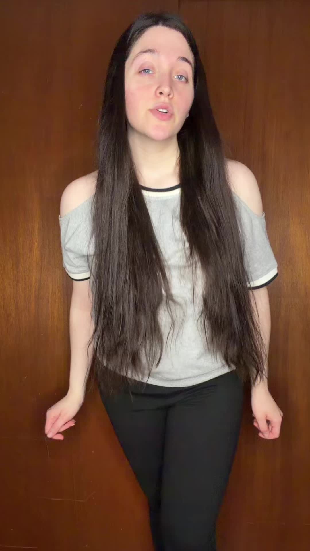@😇