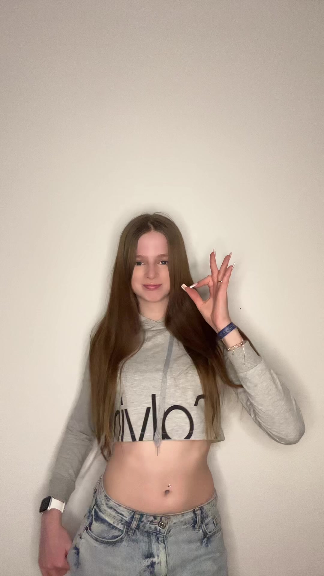 @𝓁𝒾𝓋𝒾 🎀