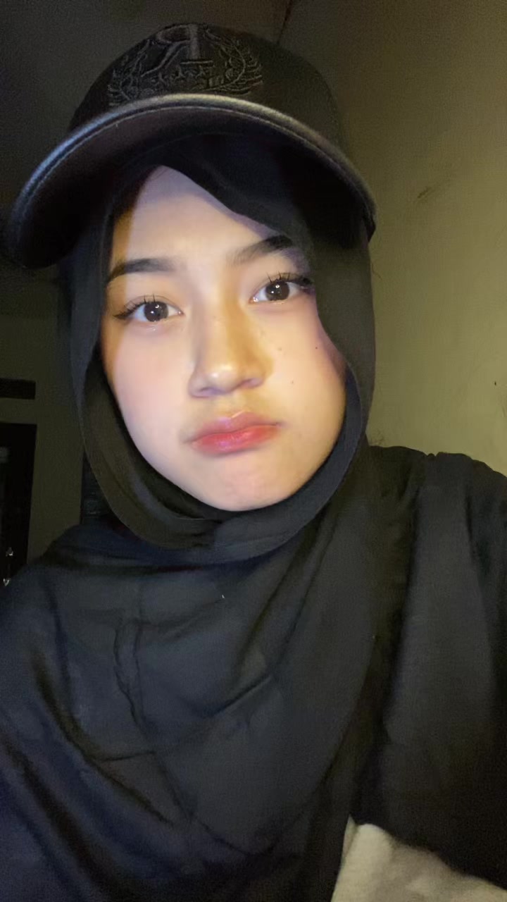 @zihaann