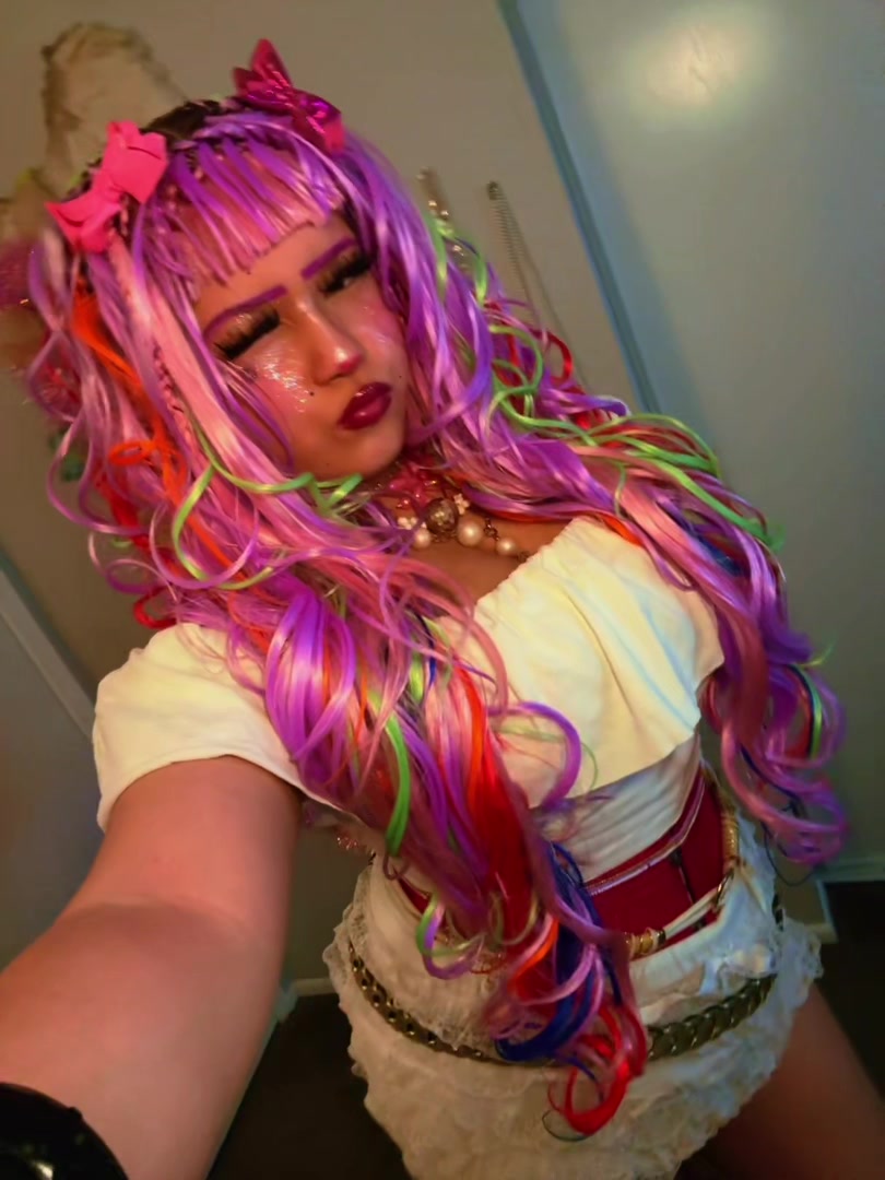 @🦄𝐋☹︎𝐕𝐄🦄