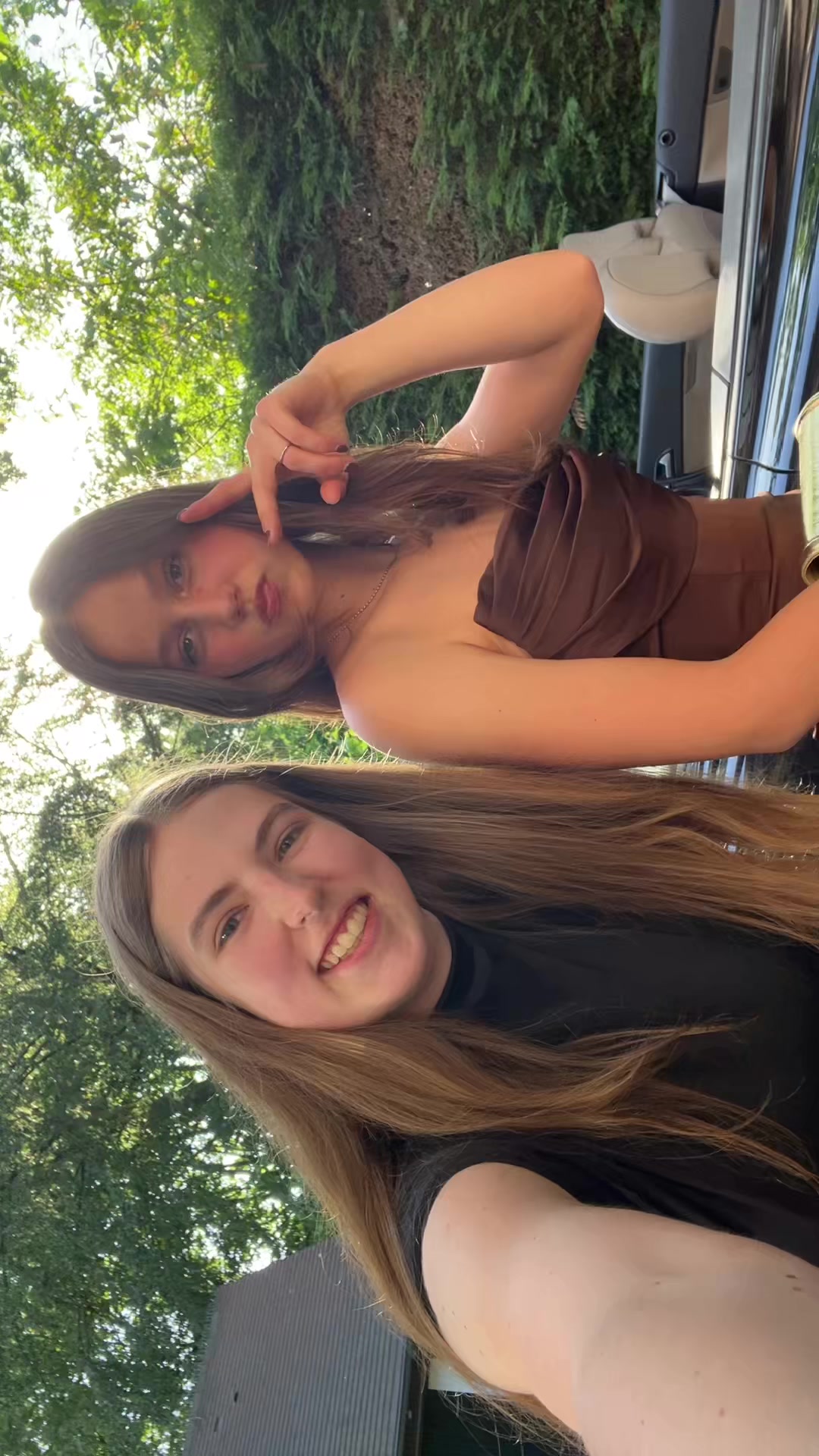 @𝒮