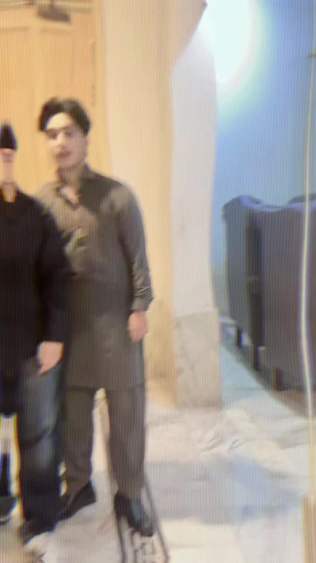 @Mir Hassan 🐺