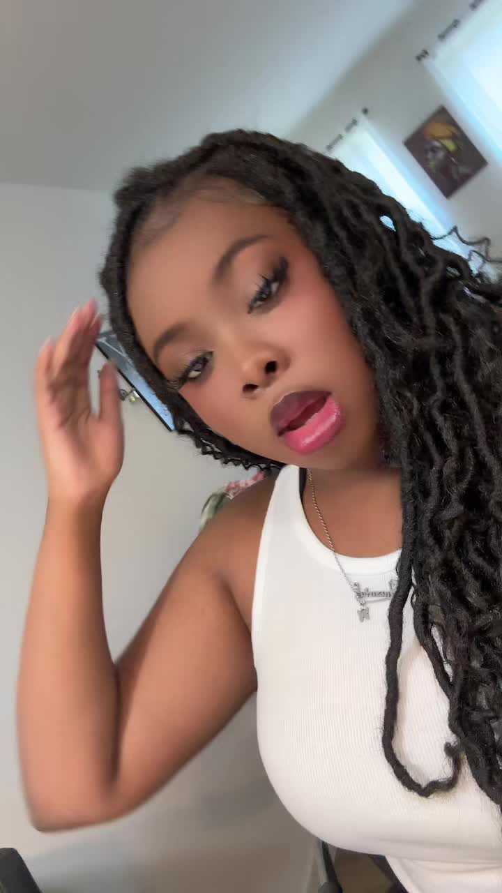 @AriaLuv
