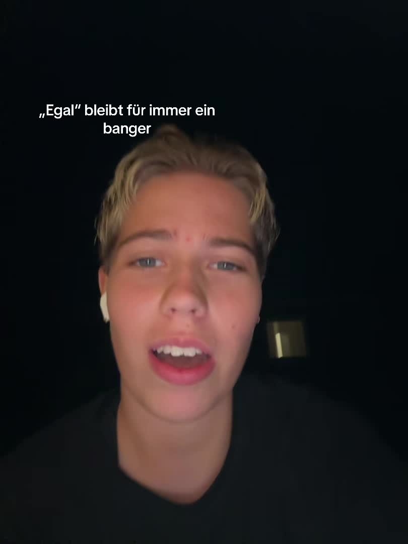 @Emi