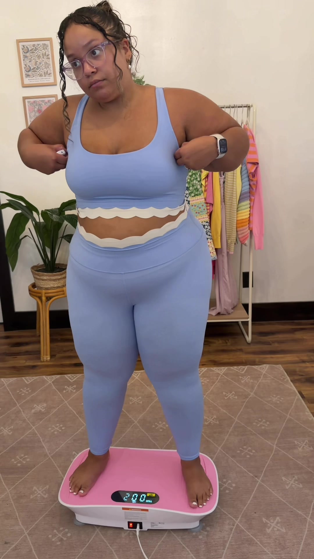 @curvesbyzo_
