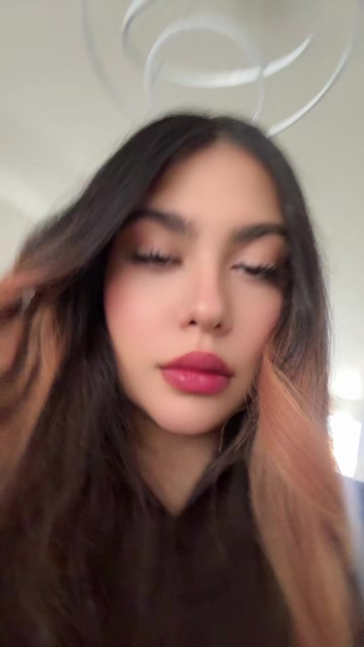 @Soorina_pr