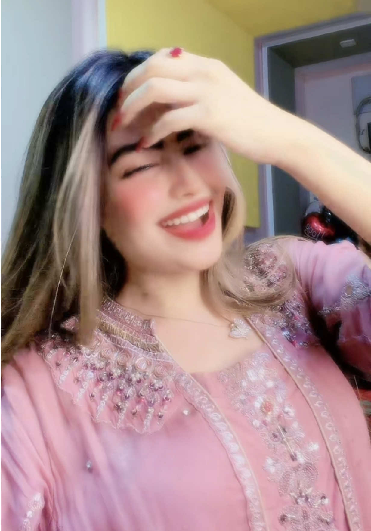 @♥️Kaînat Malîk♥️