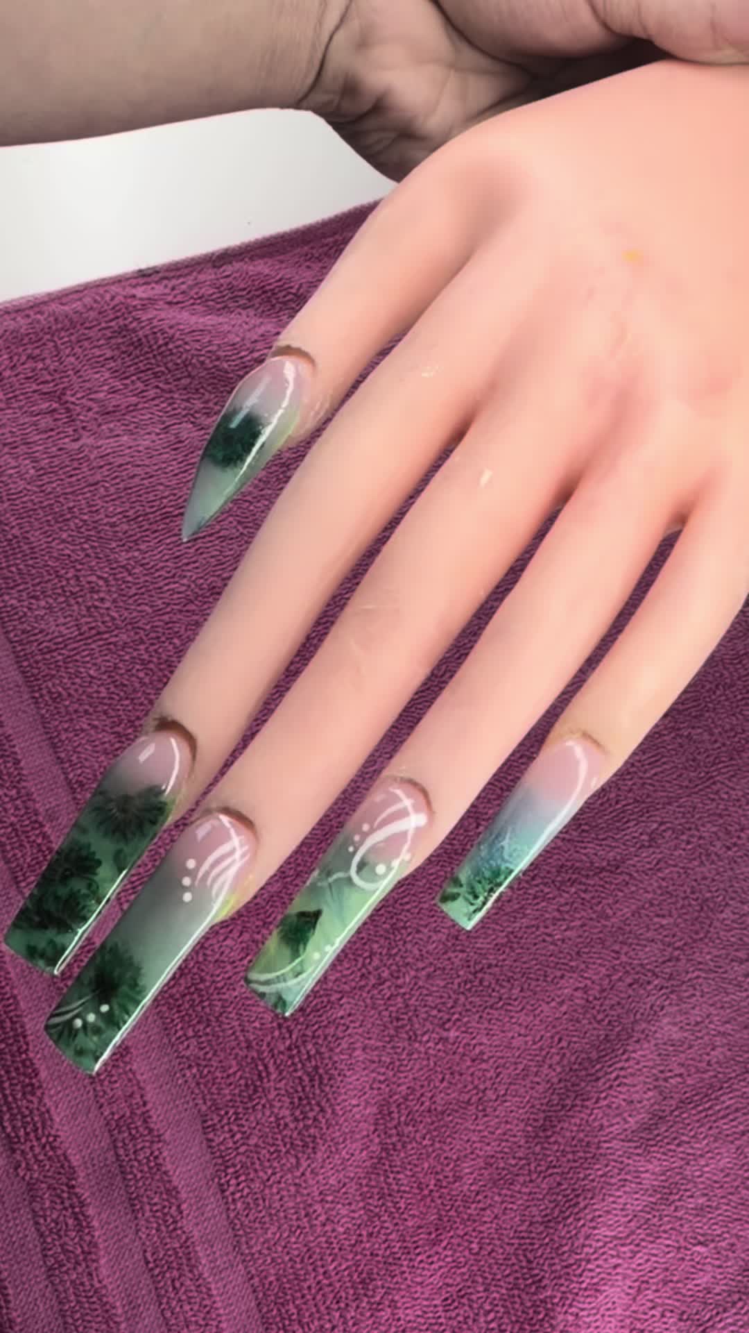@nail tech🧚&zwj;♀️