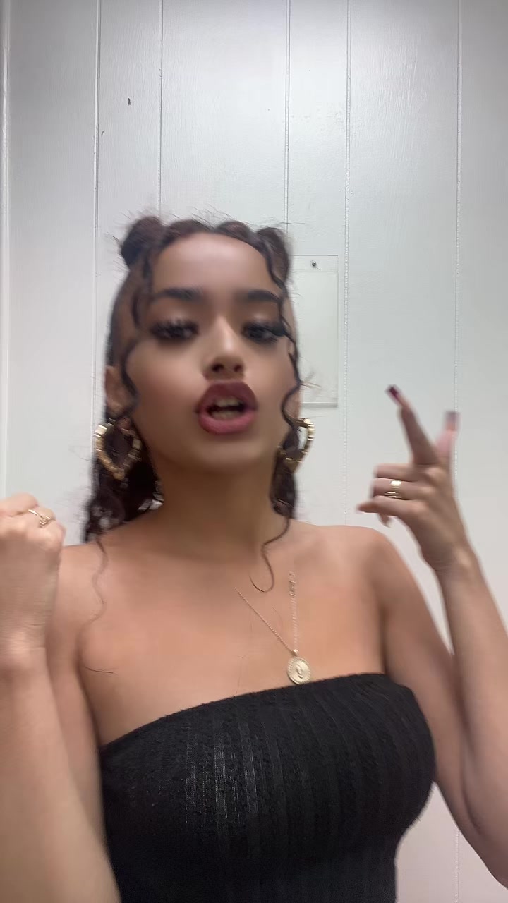 @Maria
