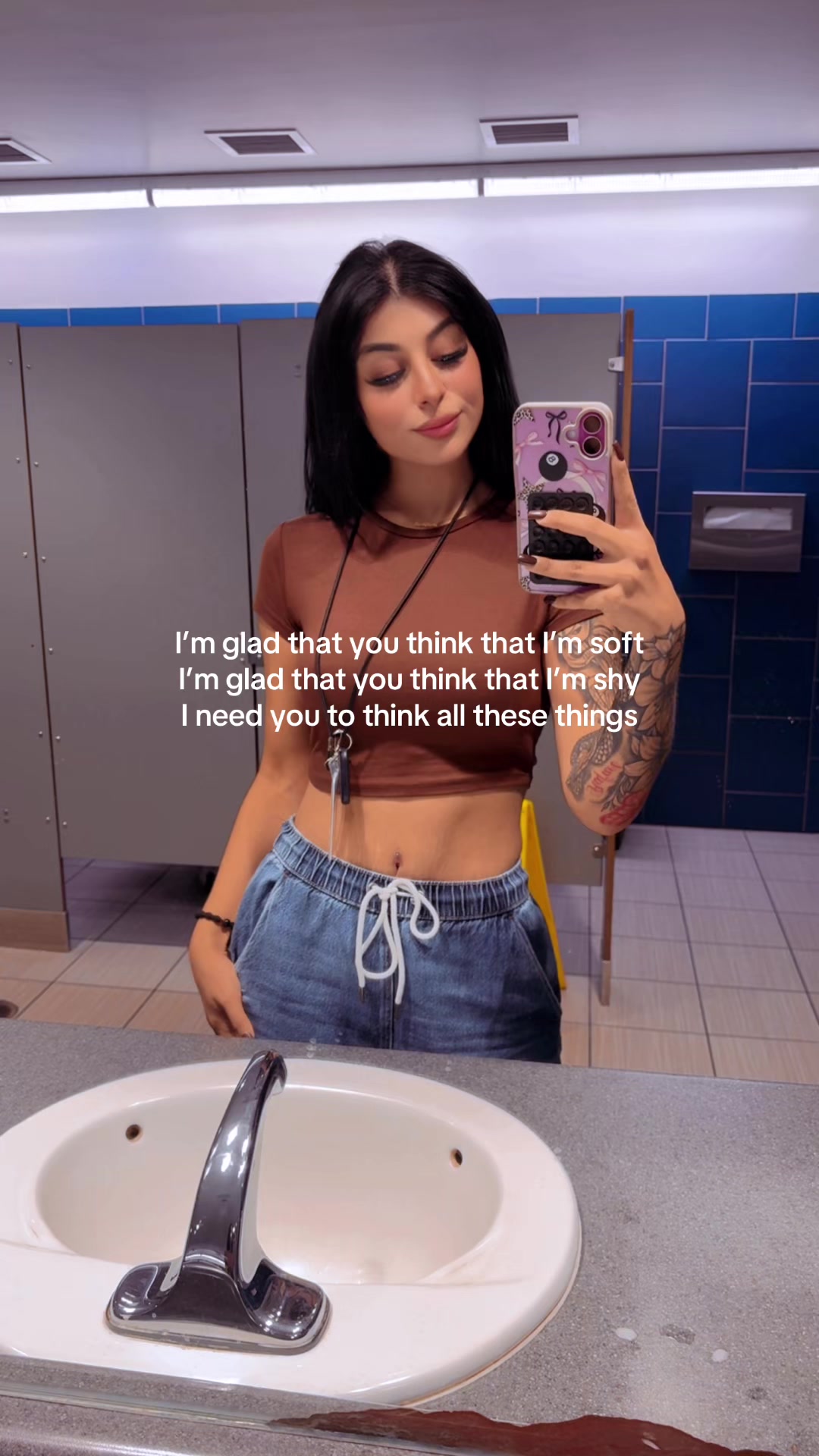 @Victoria González