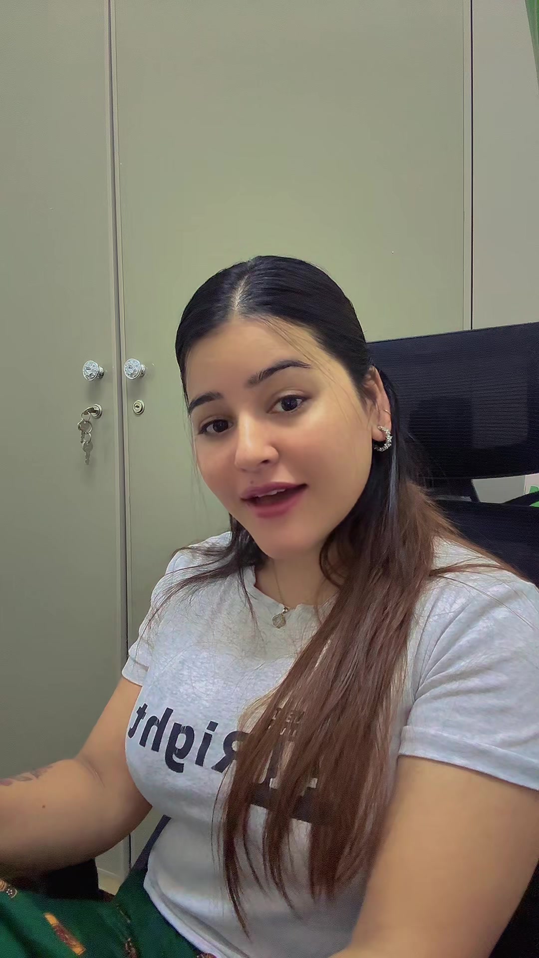 @Depika🇳🇵❤🇶🇦