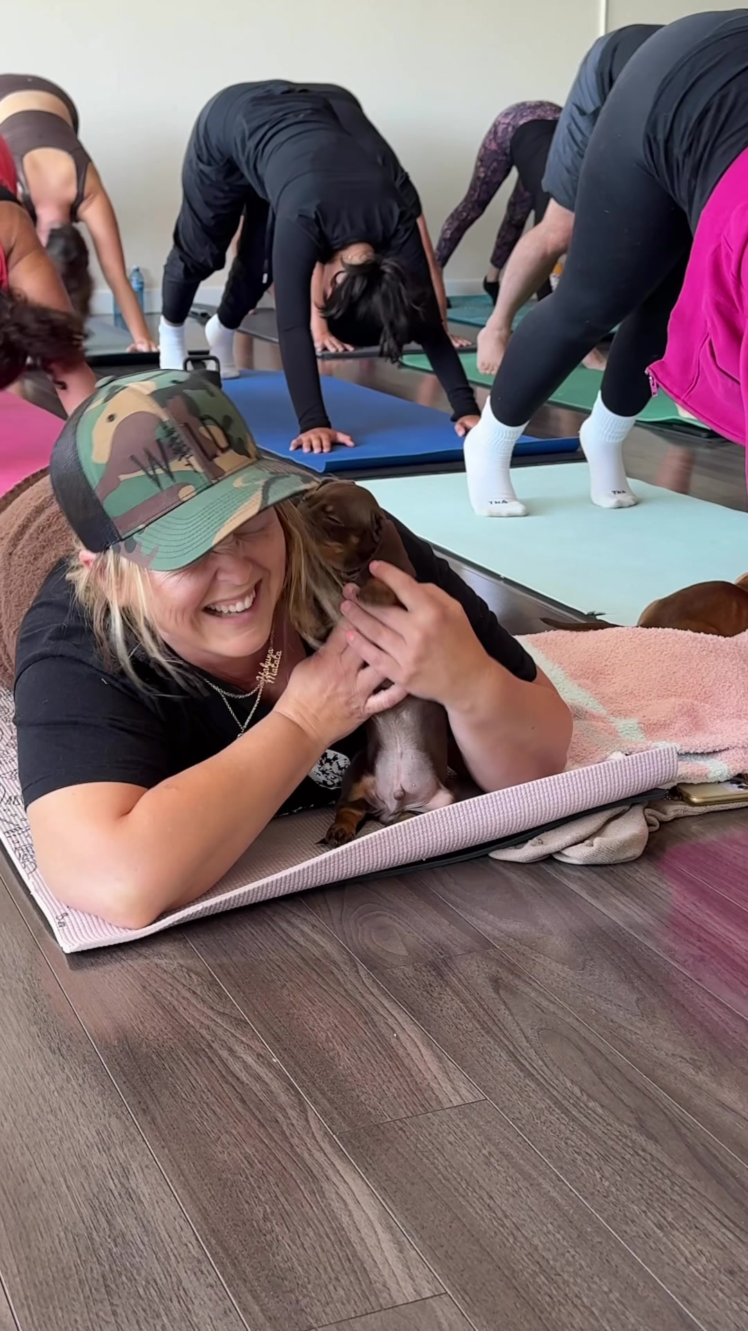 @Muskoka Puppy Yoga