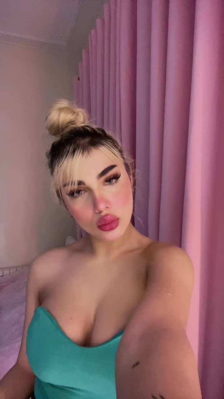 @elisa mokhtari