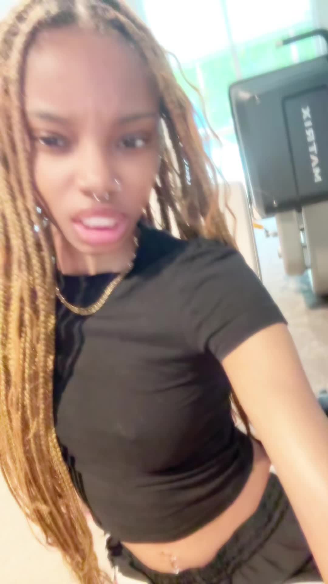 @gia💫