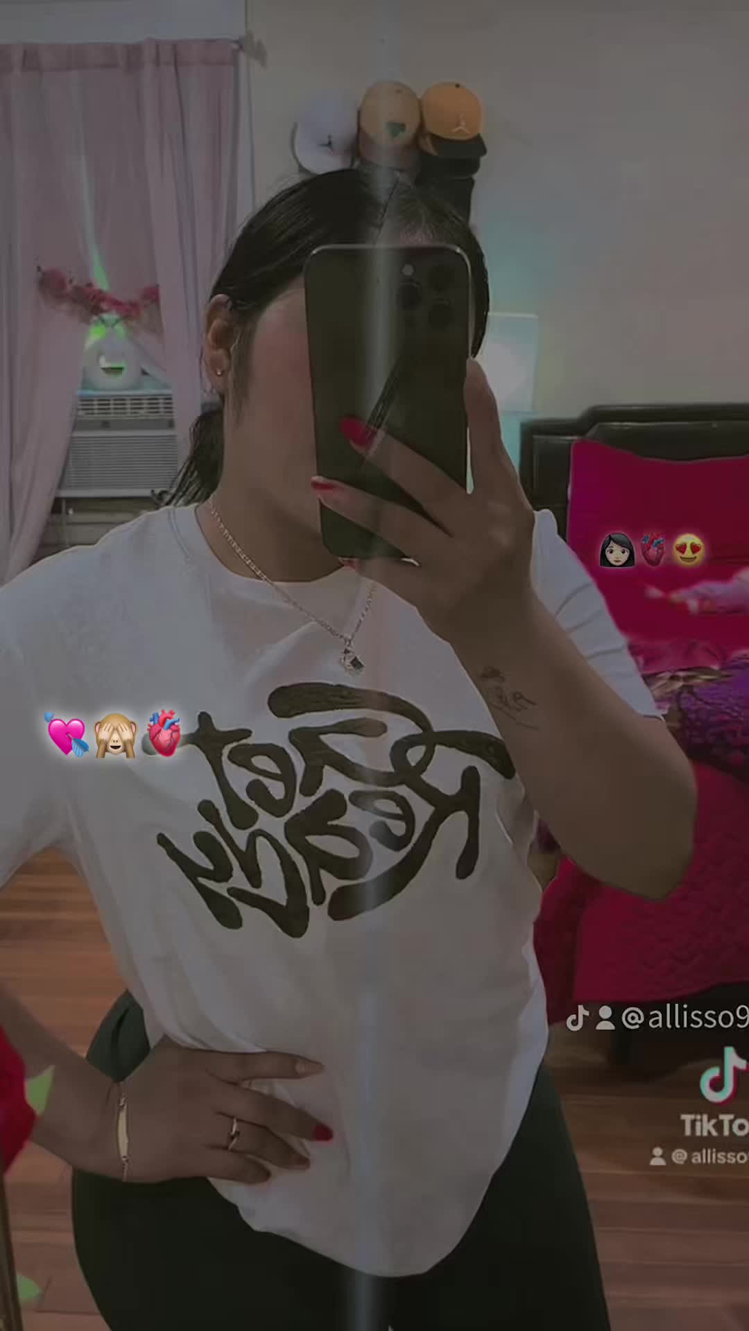 @Allisson Moran😍🍒🎀!)