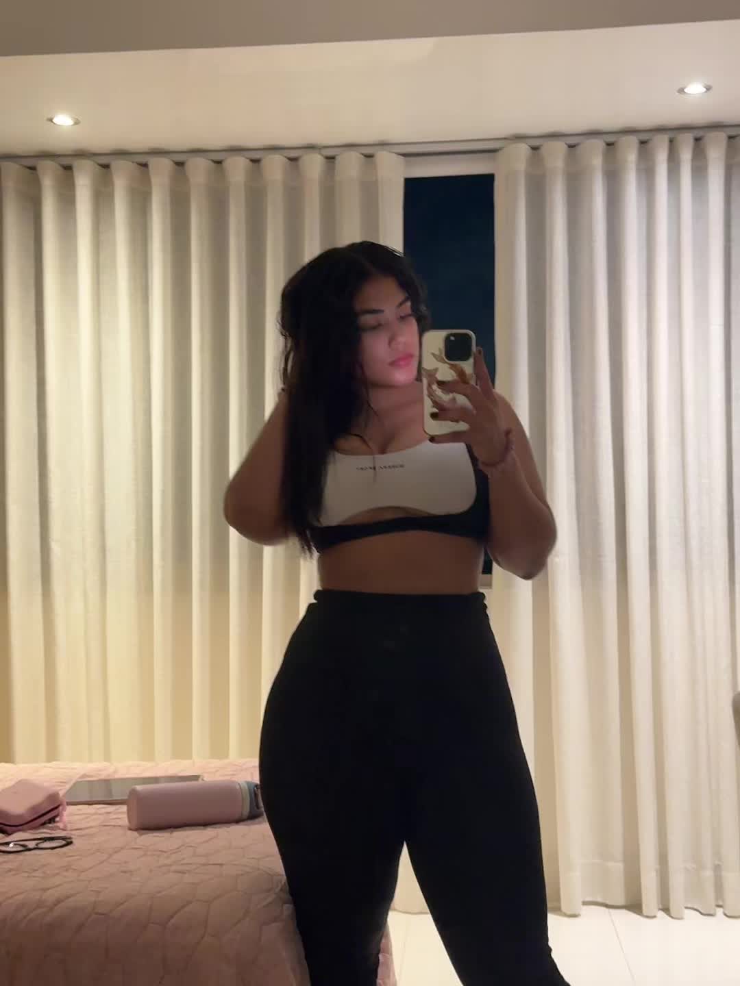 @daniela_amelia__