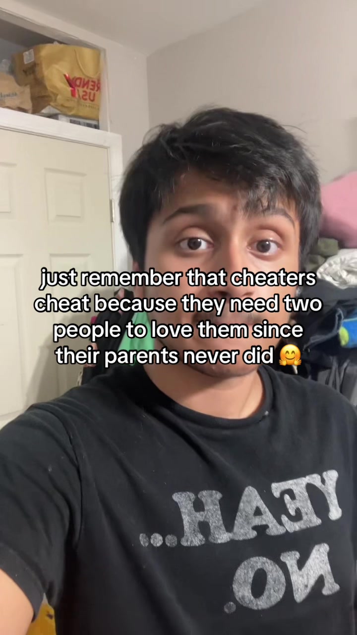 @𝕂𝕪𝕝𝕖 🍗🍜