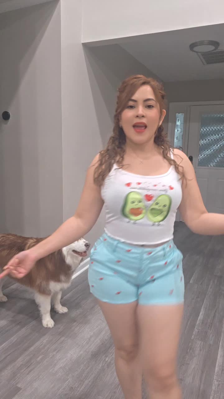 @🥰Roxxy_flores🇸🇻💕🍬🍂