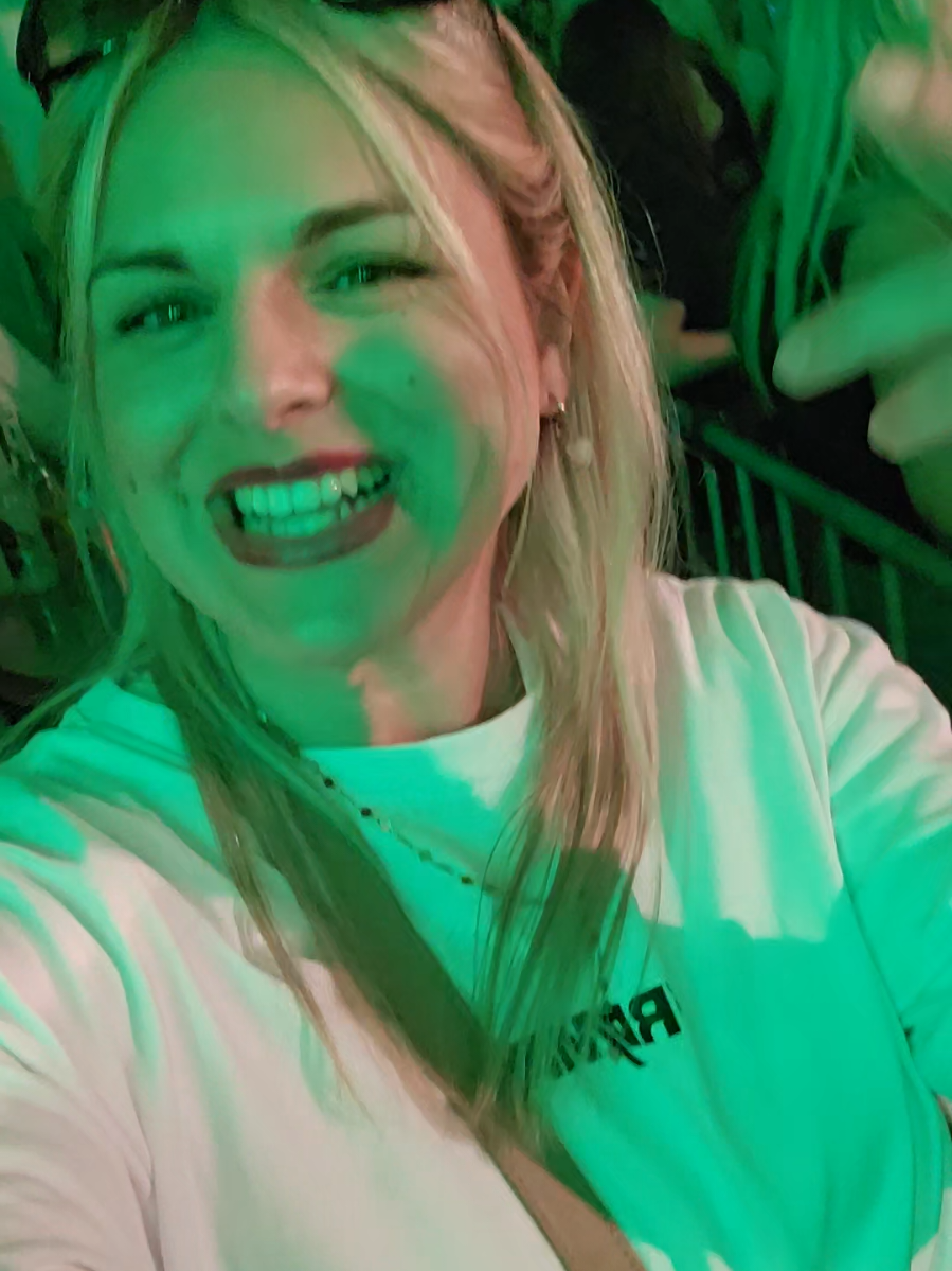 @Sabrina🌼