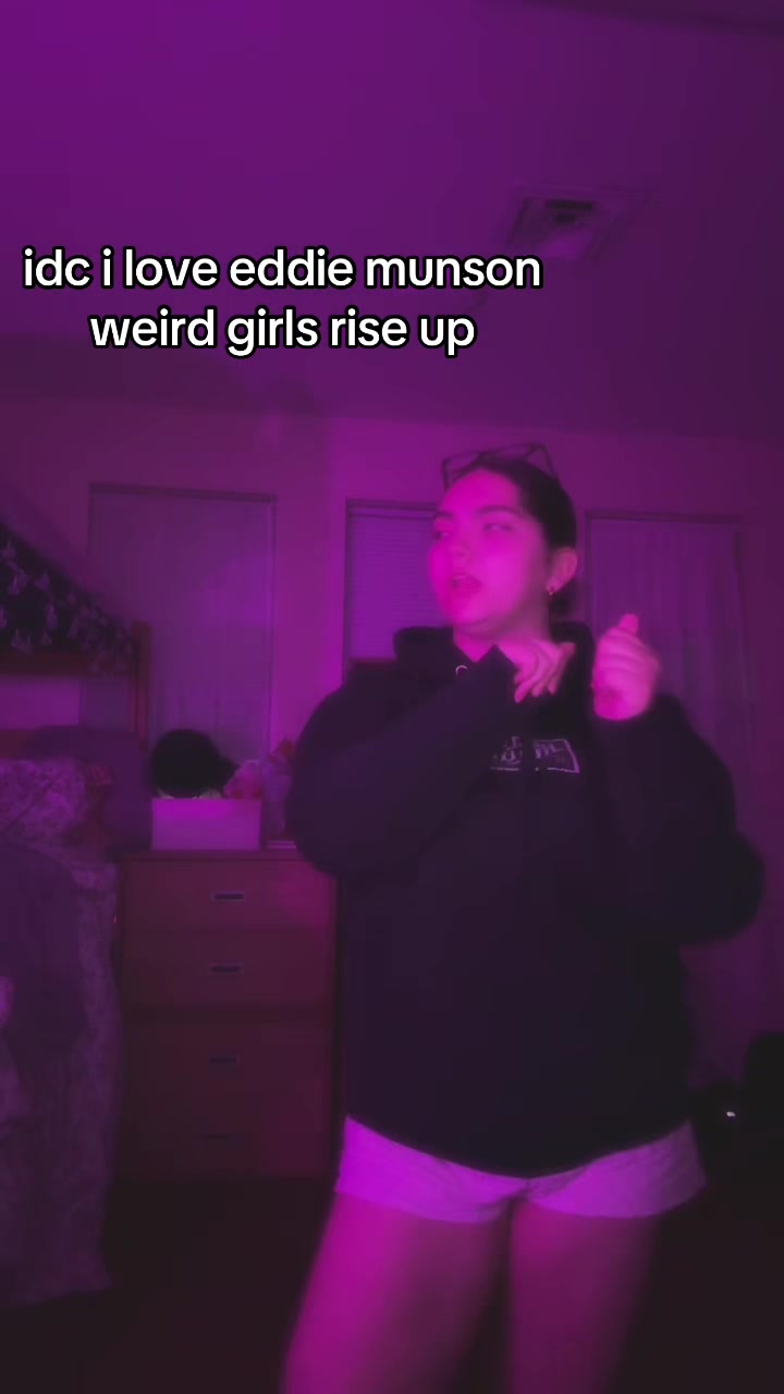 @Ellie