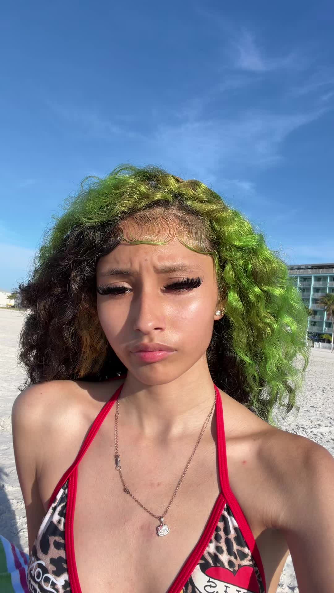 @🧑🏼&zwj;🎤