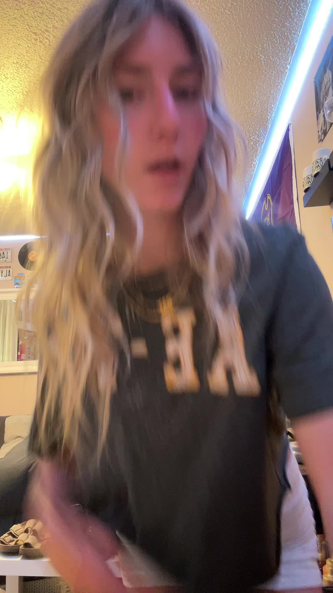 @Macy