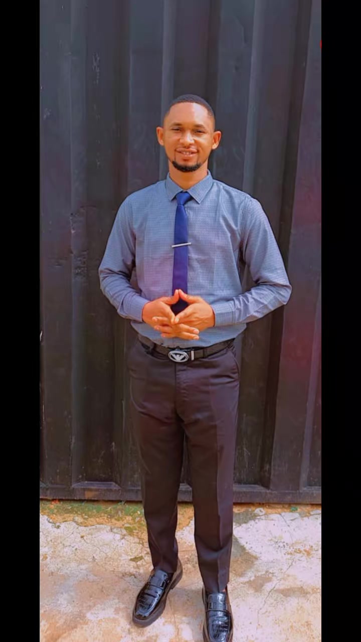 @Dooga Ibrahim Lukman social En