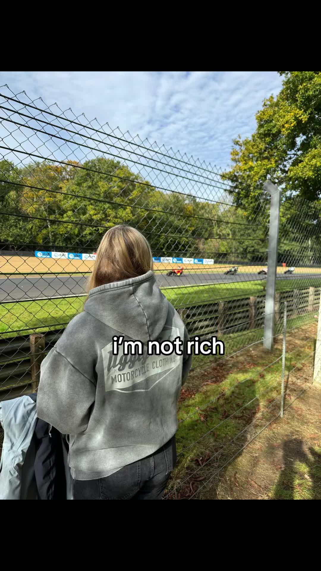 @Beth🏎️🏍️