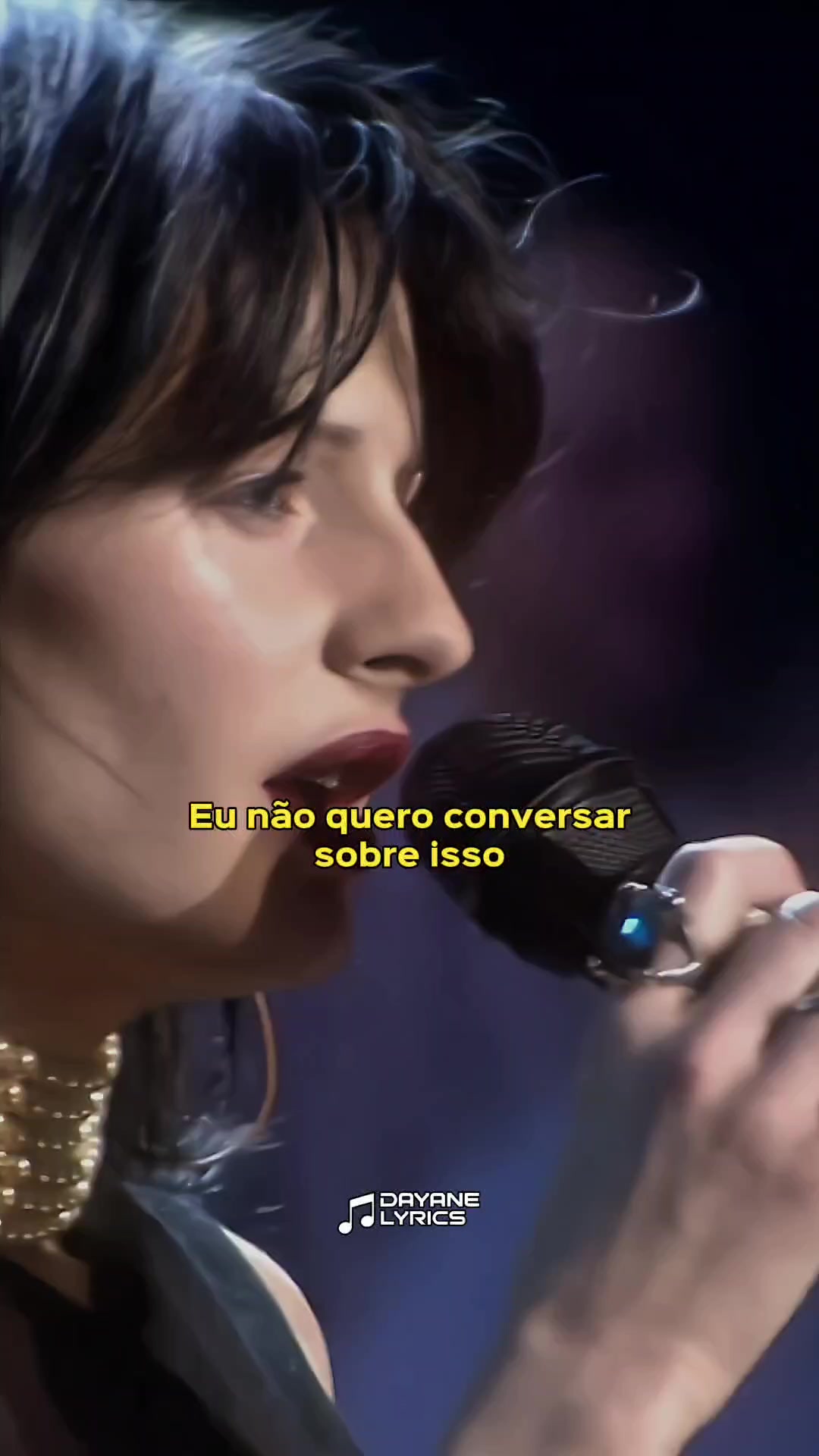 @Dayane Lyrics