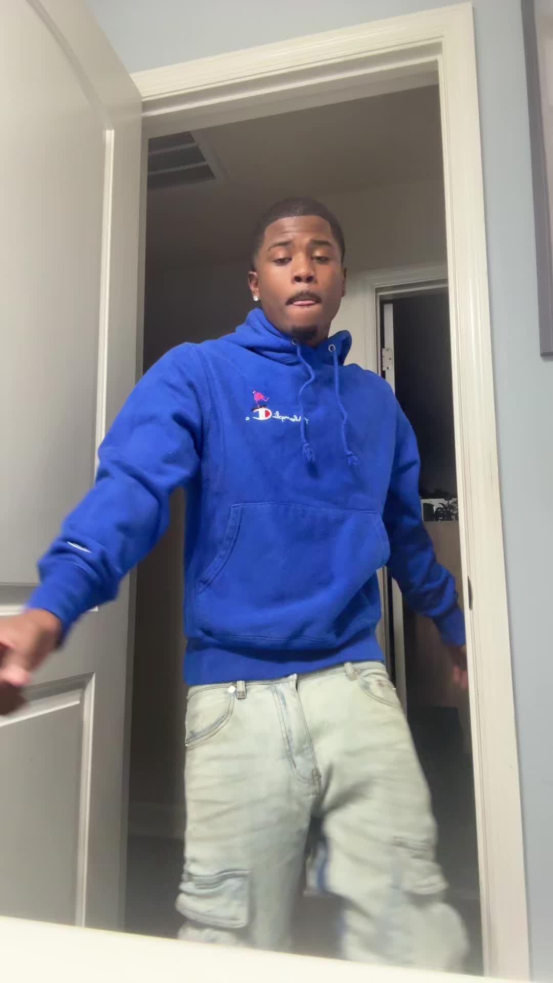 @lil slugga🖤