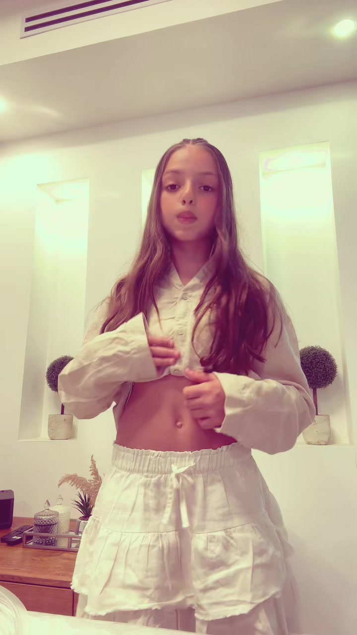 @Naya๐