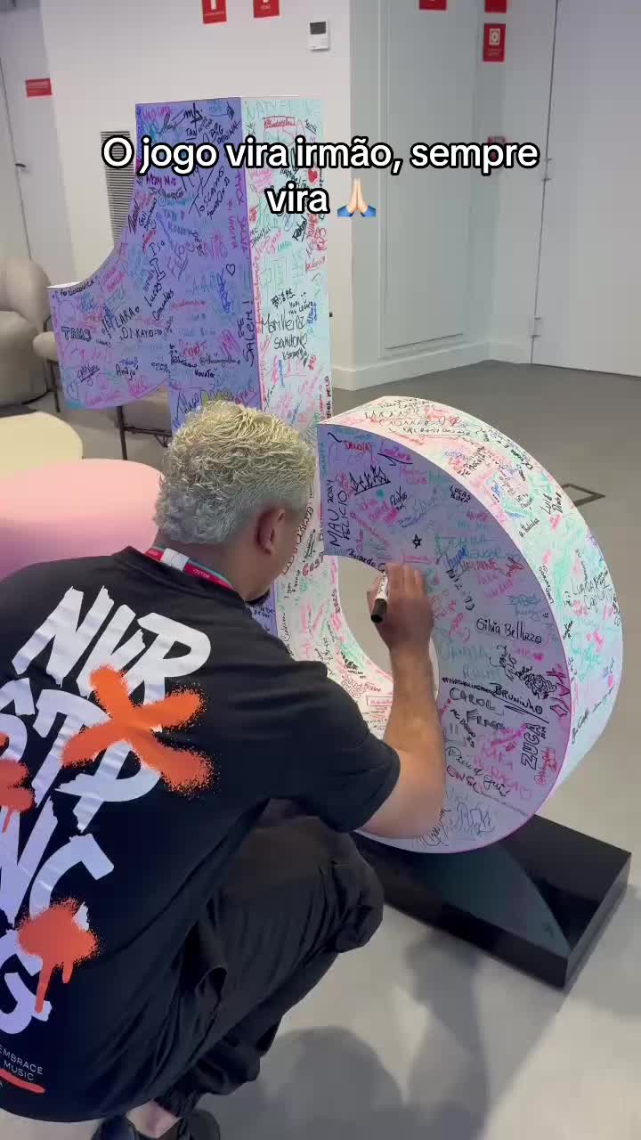 @ovni&ensp;🛸