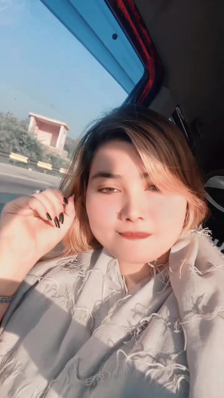 @aroojkhansm